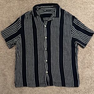 Zara Navy and White Striped Men's Shirt